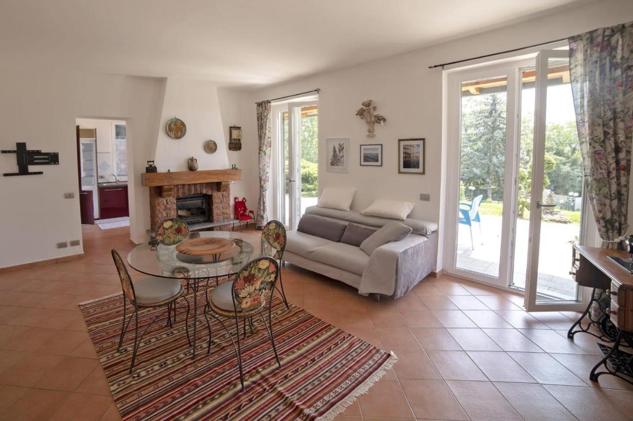 Cantello Casa Vacanze Al Capriano Appartamento Mora מראה חיצוני תמונה